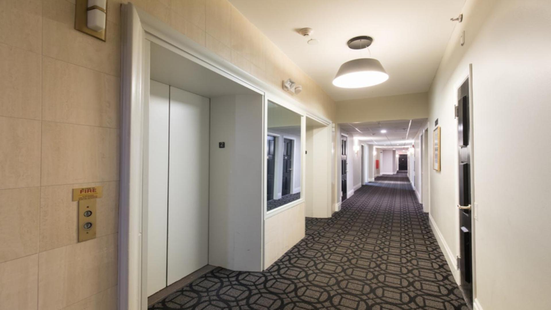 Charming Downtown Crossing Suites By Sonder Everett Eksteriør billede