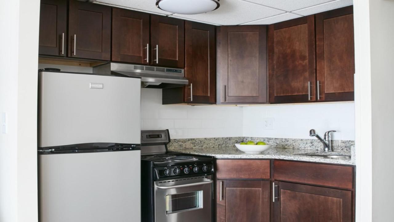 Charming Downtown Crossing Suites By Sonder Everett Eksteriør billede