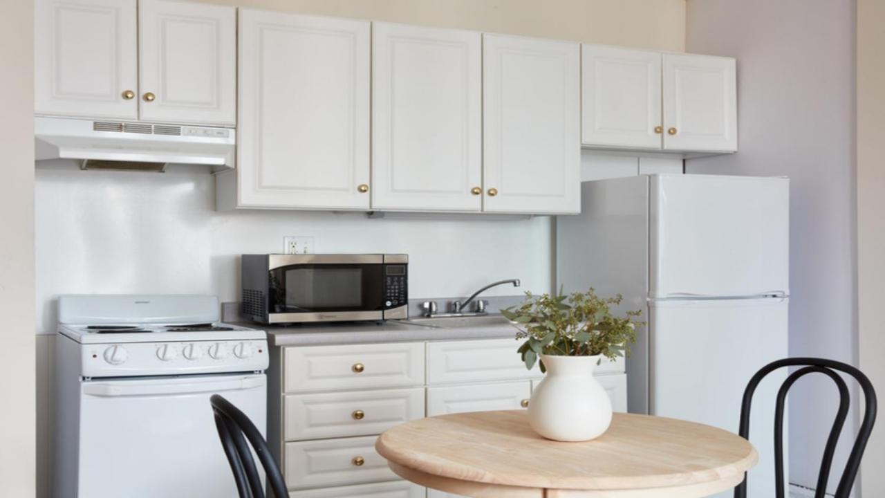 Charming Downtown Crossing Suites By Sonder Everett Eksteriør billede